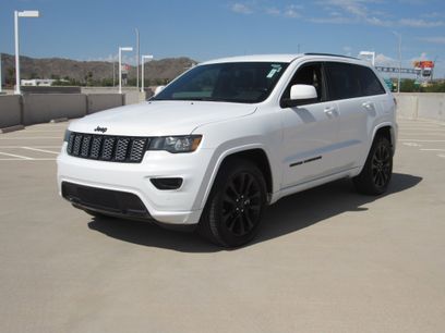 Used 2019 Jeep Grand Cherokee Altitude