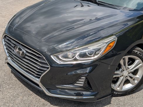 Used 2018 Hyundai Sonata Limited image 13