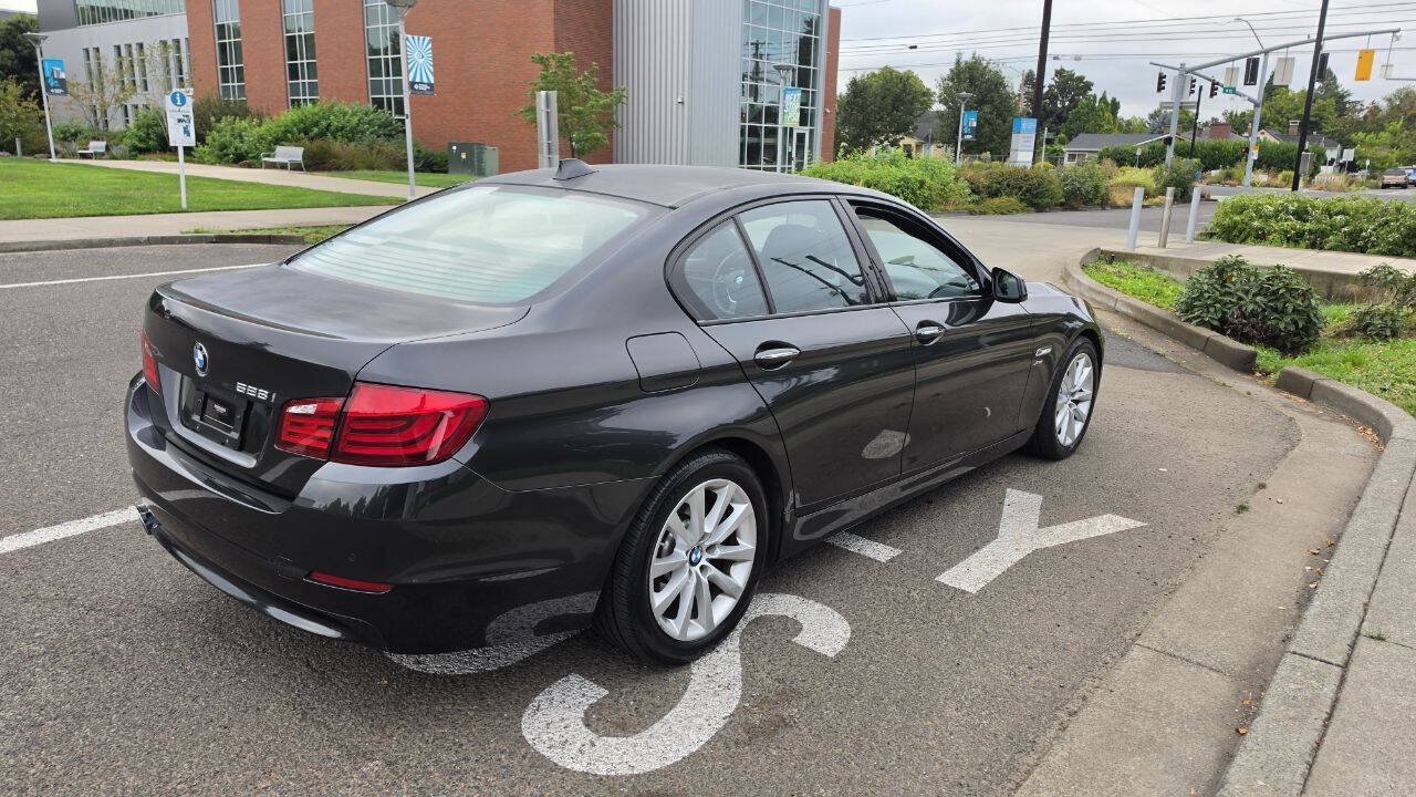 Used 2012 BMW 528i xDrive Sedan AWD/4WD image 7
