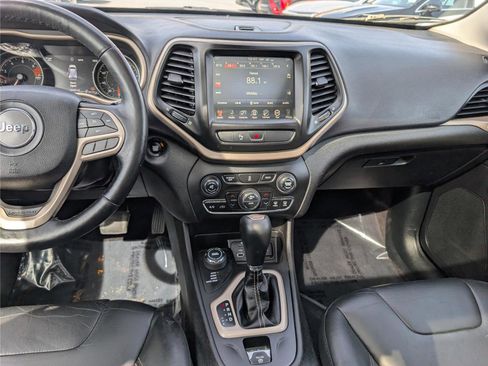 Used 2018 Jeep Cherokee Limited w/ High Altitude Package image 18