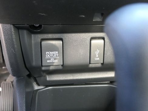 Used 2018 Honda Fit LX image 21