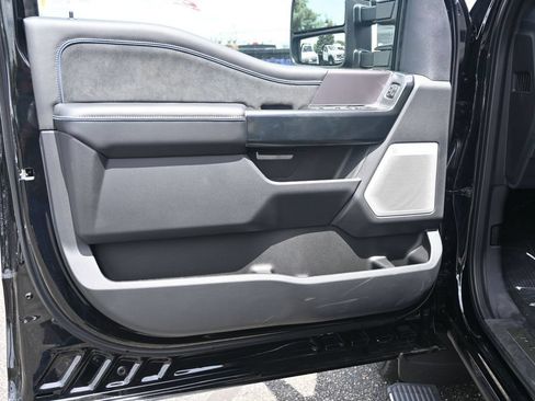 New 2026 Ford F350 Platinum w/ FX4 Off-Road Package AWD/4WD image 20