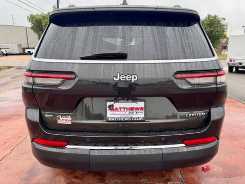 Used 2021 Jeep Grand Cherokee L Limited AWD/4WD image 6