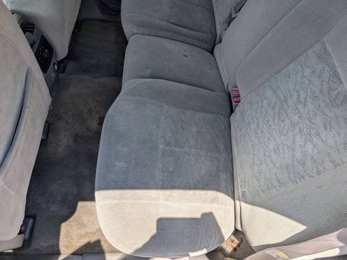 Used 2005 Isuzu Ascender S RWD image 30