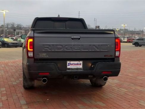 Certified 2024 Honda Ridgeline TrailSport image 9