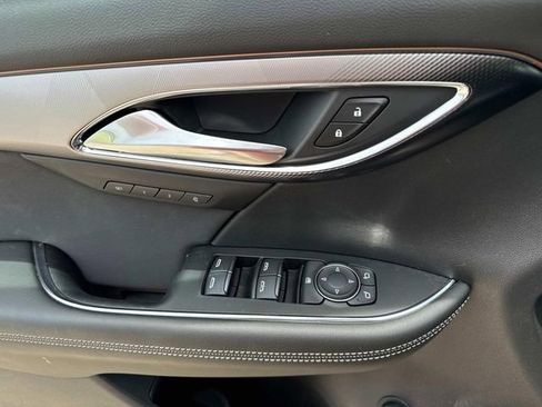 Used 2025 Buick Envision Sport Touring image 44