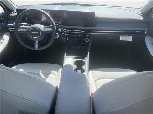 New 2025 Hyundai Sonata SEL image 11