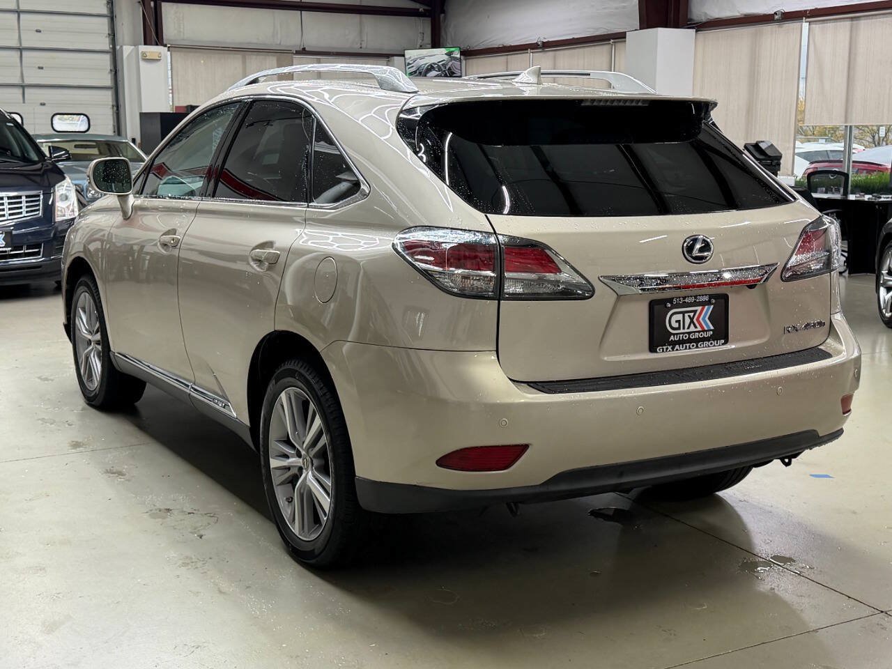 Used 2015 Lexus RX 450h AWD image 4