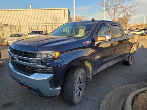 Used 2019 Chevrolet Silverado 1500 LT w/ Texas Edition image 10