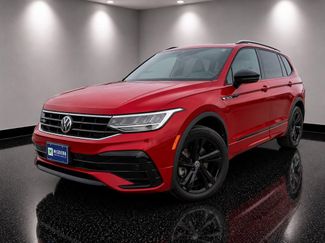 Used 2024 Volkswagen Tiguan SE R-Line AWD/4WD video 1