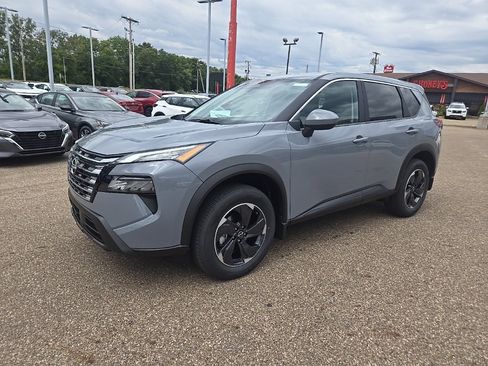 New 2026 Nissan Rogue SV image 3