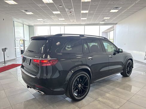 New 2026 Mercedes-Benz GLS 450 4MATIC image 5