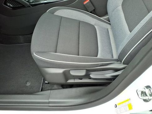 New 2026 Chevrolet TrailBlazer LS w/ LS Convenience Package FWD image 9