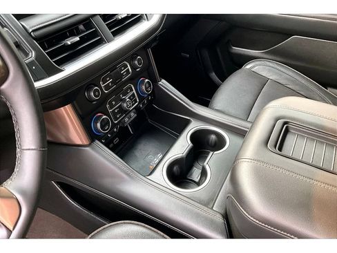 Used 2023 Chevrolet Suburban High Country w/ Max Trailering Package AWD/4WD image 15
