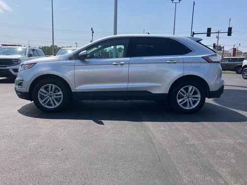 Used 2018 Ford Edge SEL AWD/4WD image 3
