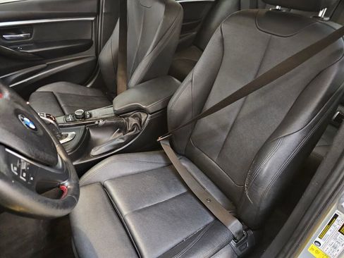 Used 2018 BMW 330i Sedan RWD image 22