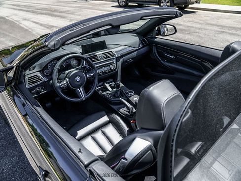 Used 2020 BMW M4 Convertible w/ Competition Package RWD image 36