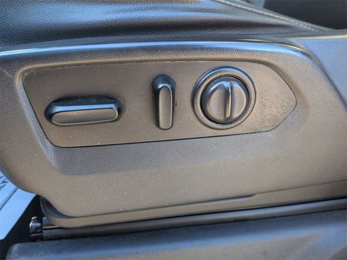 Used 2021 Chevrolet Silverado 2500 LTZ w/ LTZ Premium Package image 14