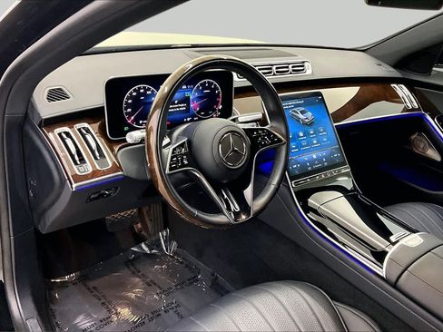 Used 2025 Mercedes-Benz S 500 4MATIC image 17