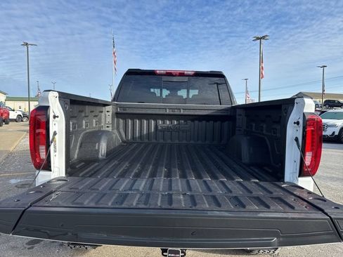 New 2026 GMC Sierra 1500 AT4 w/ Technology Package AWD/4WD image 14