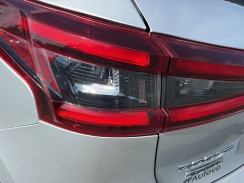 Used 2022 Nissan Rogue Sport S AWD/4WD image 28