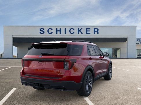New 2026 Ford Explorer ST-Line w/ ST-Line Street Pack AWD/4WD image 8