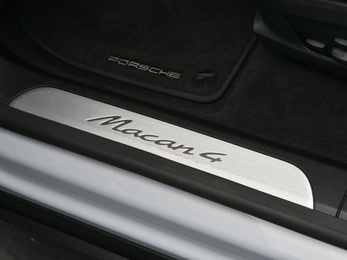 Used 2024 Porsche Macan 4 Electric w/ Premium Package image 13