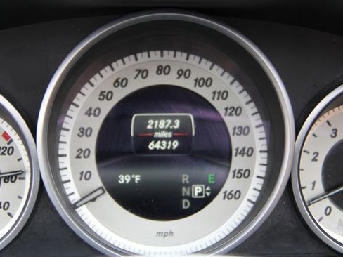 Used 2016 Mercedes-Benz E 400 Cabriolet image 21