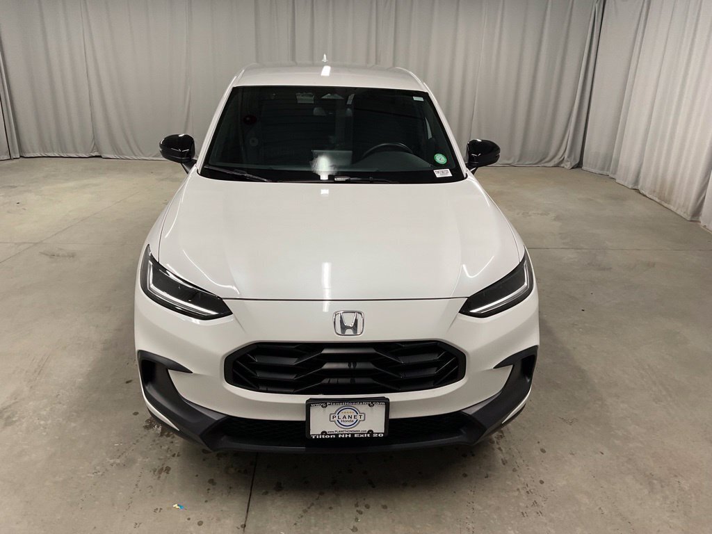 Certified 2026 Honda HR-V Sport image 3