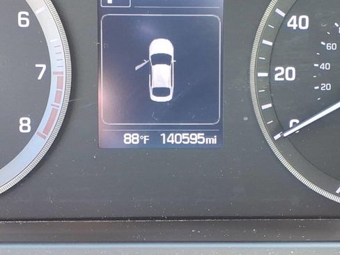 Used 2017 Hyundai Sonata Sport w/ Value Edition Package 02 FWD image 31
