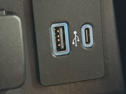 Used 2021 Ford Explorer ST w/ Equipment Group 401A AWD/4WD image 16