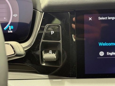 New 2026 Porsche Cayenne Coupe image 21