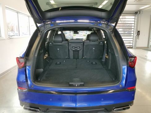 Used 2023 Acura MDX A-Spec image 15