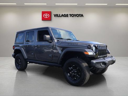 Used 2022 Jeep Wrangler Unlimited Sport AWD/4WD image 7