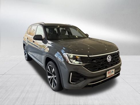 New 2026 Volkswagen Atlas SEL Premium R-Line image 7
