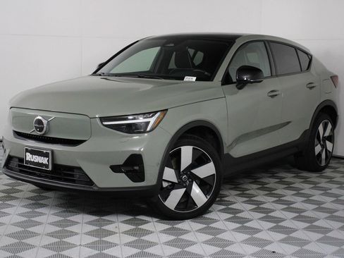 Certified 2023 Volvo C40 P8 Recharge Ultimate AWD/4WD image 3