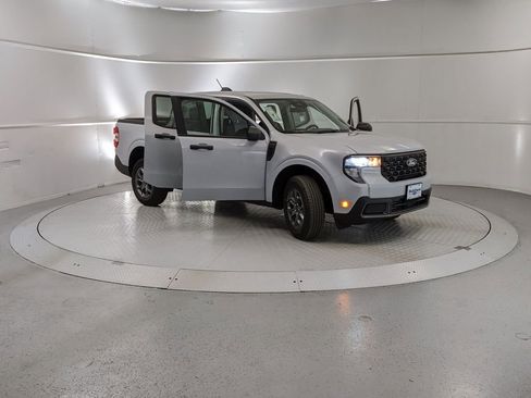 New 2026 Ford Maverick XLT image 7