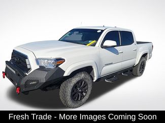 Used 2022 Toyota Tacoma SR5 video 1