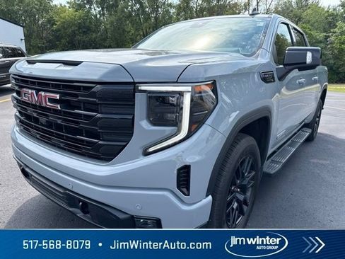Used 2024 GMC Sierra 1500 Elevation w/ Elevation Premium Package AWD/4WD image 2