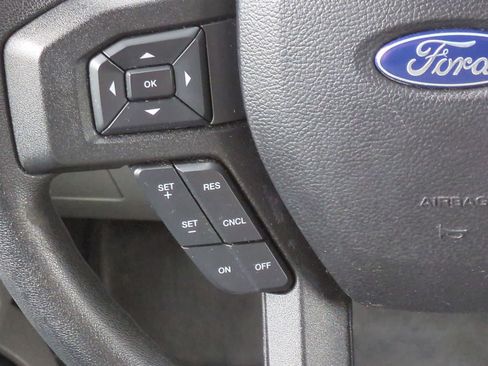 Used 2019 Ford F150 XLT image 23