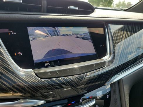 Used 2024 Cadillac XT6 Premium Luxury AWD/4WD image 30