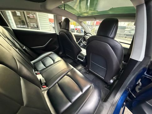 Used 2019 Tesla Model 3 Standard Range Plus RWD image 25