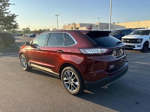 Used 2016 Ford Edge Titanium w/ Equipment Group 302A FWD image 4
