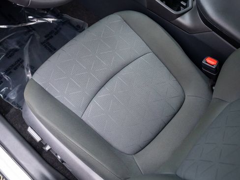 Used 2025 Toyota RAV4 XLE w/ Convenience Package AWD/4WD image 15