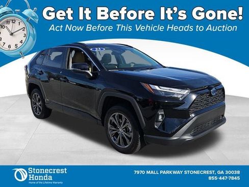 Used 2023 Toyota RAV4 XLE Premium image 1