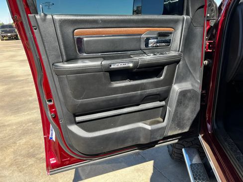 Used 2018 RAM 2500 Laramie AWD/4WD image 13