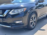 Used 2018 Nissan Rogue SL w/ Premium Package image 4