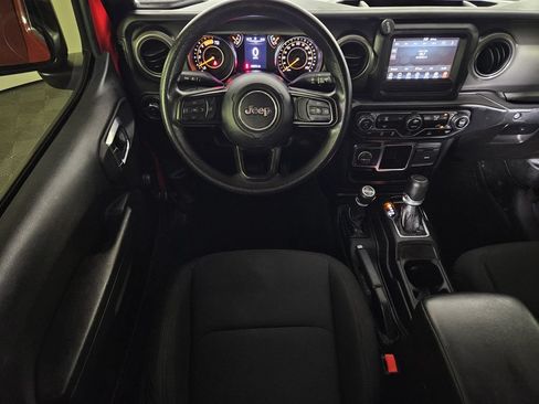 Used 2022 Jeep Gladiator Sport AWD/4WD image 8