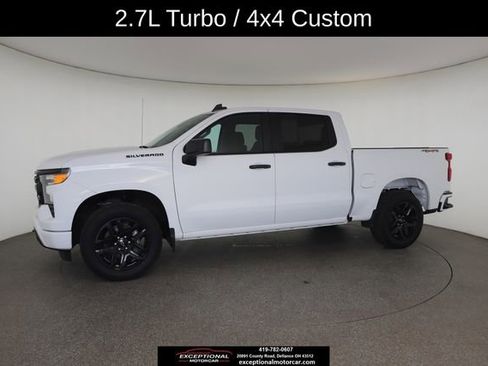 Used 2023 Chevrolet Silverado 1500 Custom w/ LPO, Dark Essentials Package AWD/4WD image 5