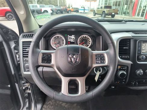 Used 2023 RAM 1500 Classic SLT image 14